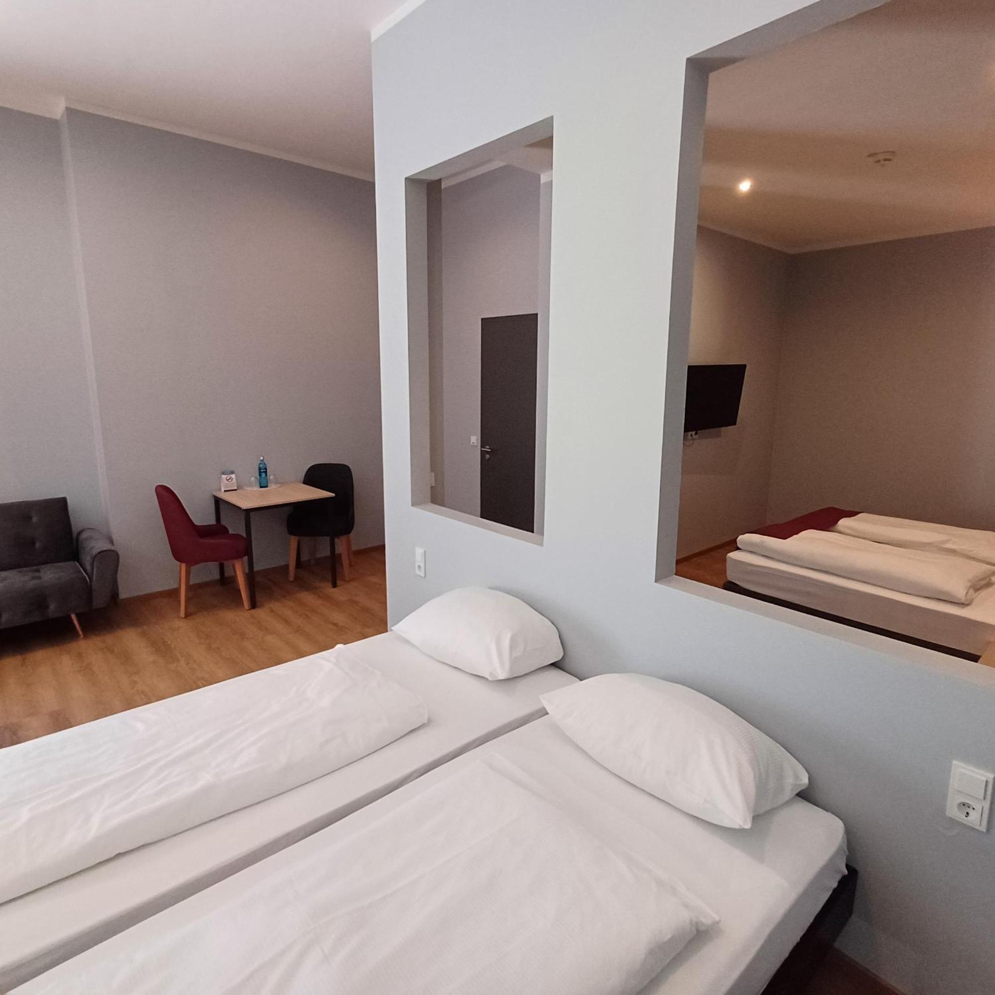 Trip Inn Hotel Duesseldorf Нойс Екстериор снимка